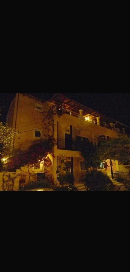 Villa Efterpi Kontokali Exterior foto